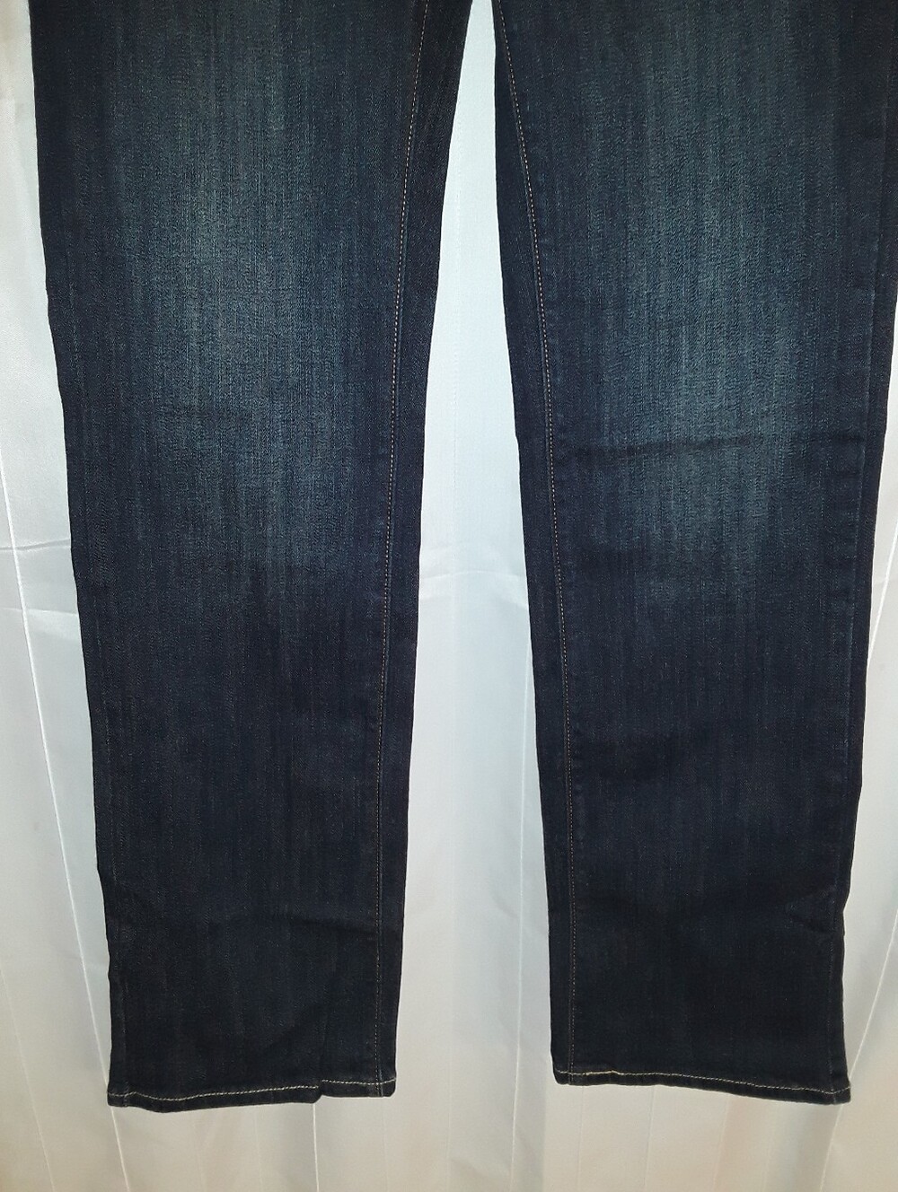 Vintage Levi's 2010s Dark Blue Slight Curve ID Straight Leg Jean Tuscan Mom - Picture 4 of 13